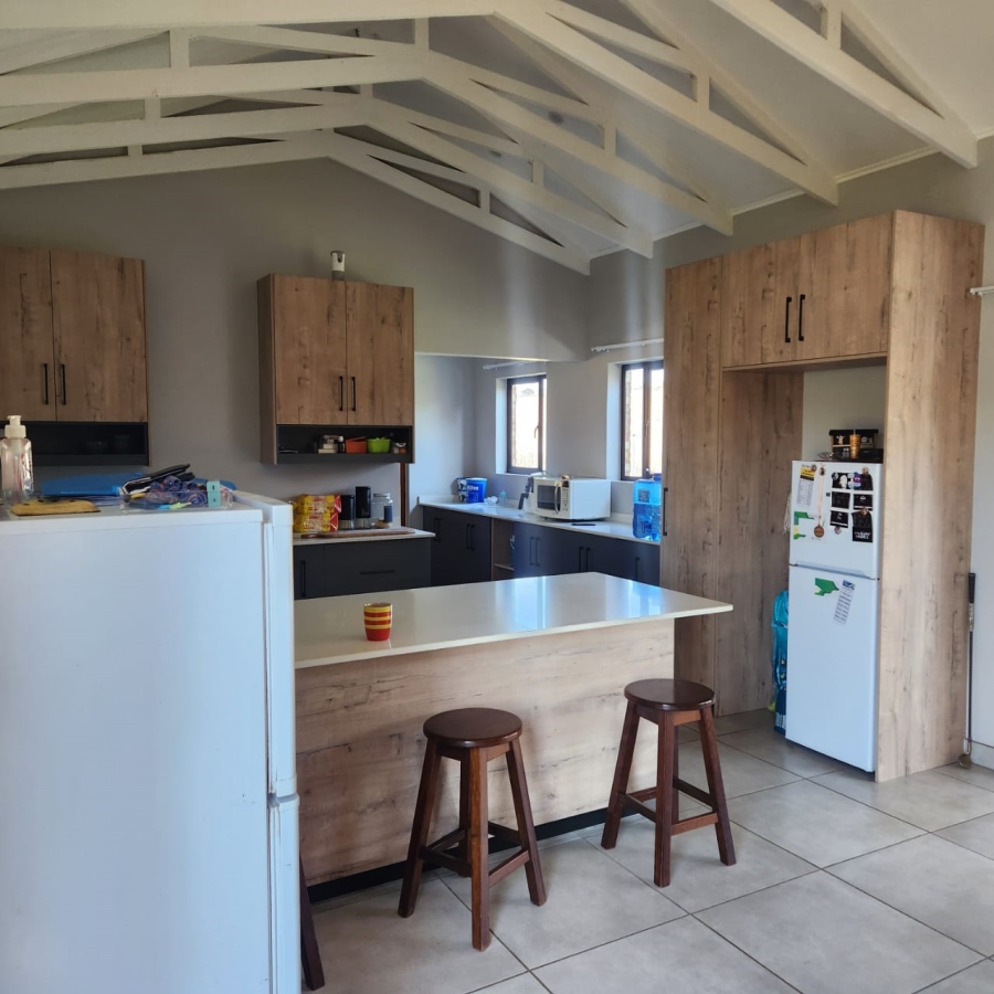 To Let 3 Bedroom Property for Rent in Van Der Hoff Park North West